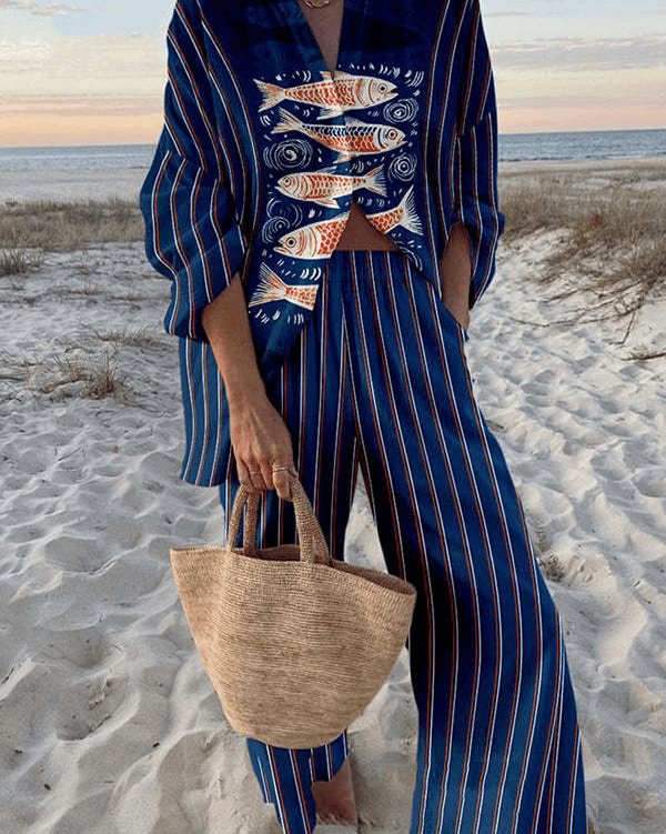 Verónica | Conjunto veraniego azul con estampado de peces