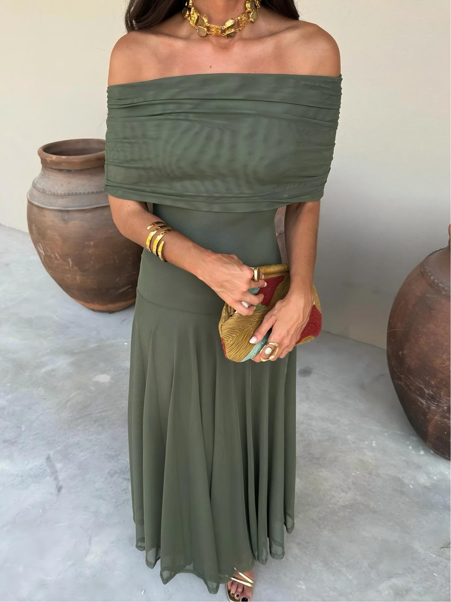 Alessia | Vestido fluido con escote bardot