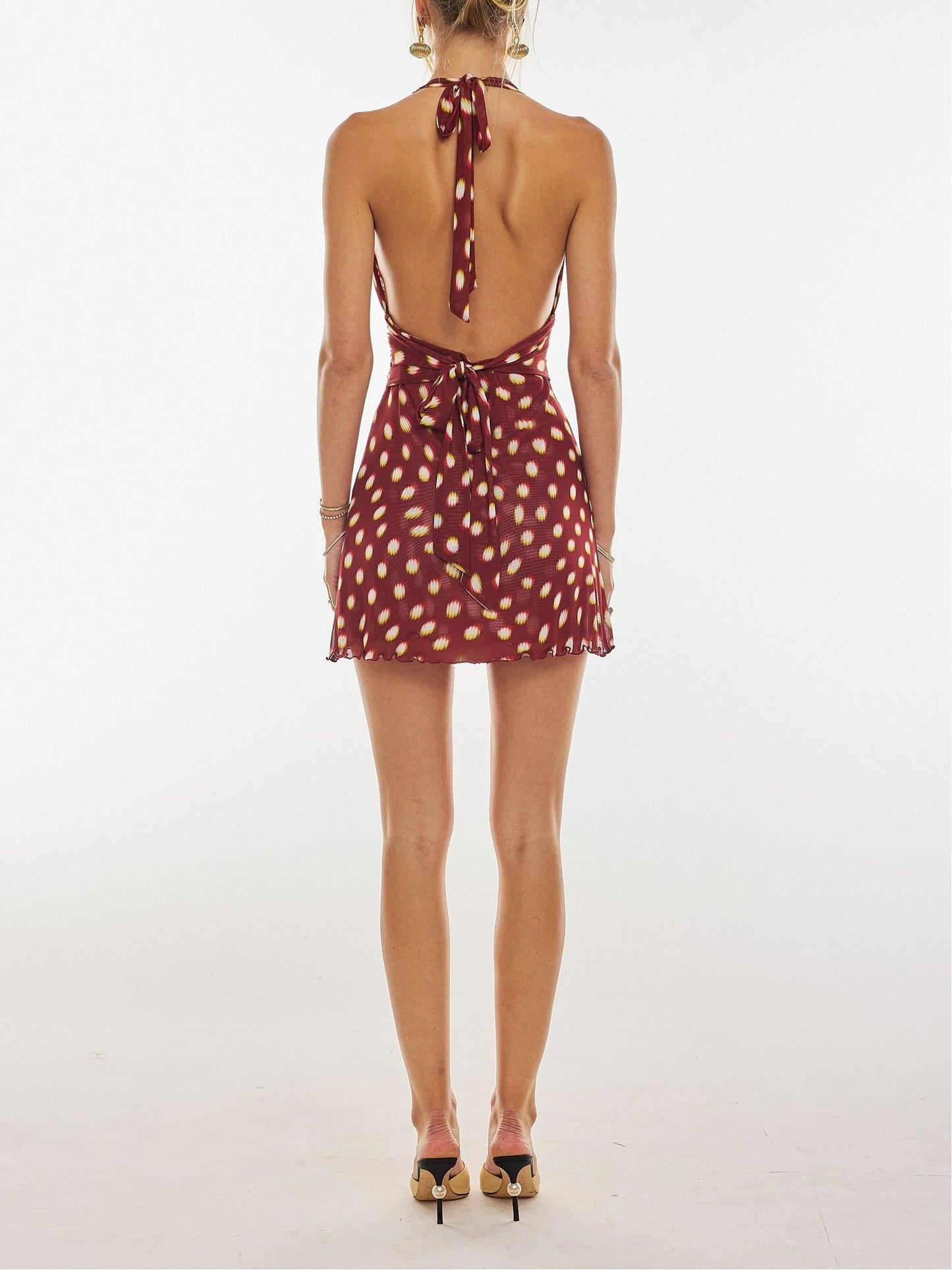 Alba | Vestido corto halter con estampado elegante