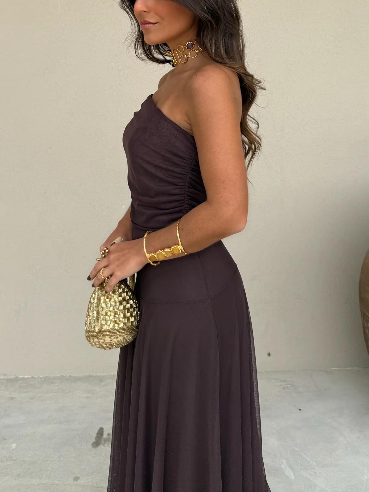 Alessia | Vestido fluido con escote bardot
