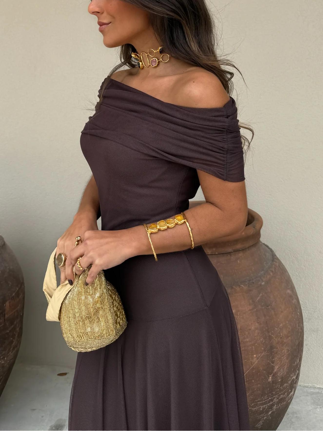 Alessia | Vestido fluido con escote bardot