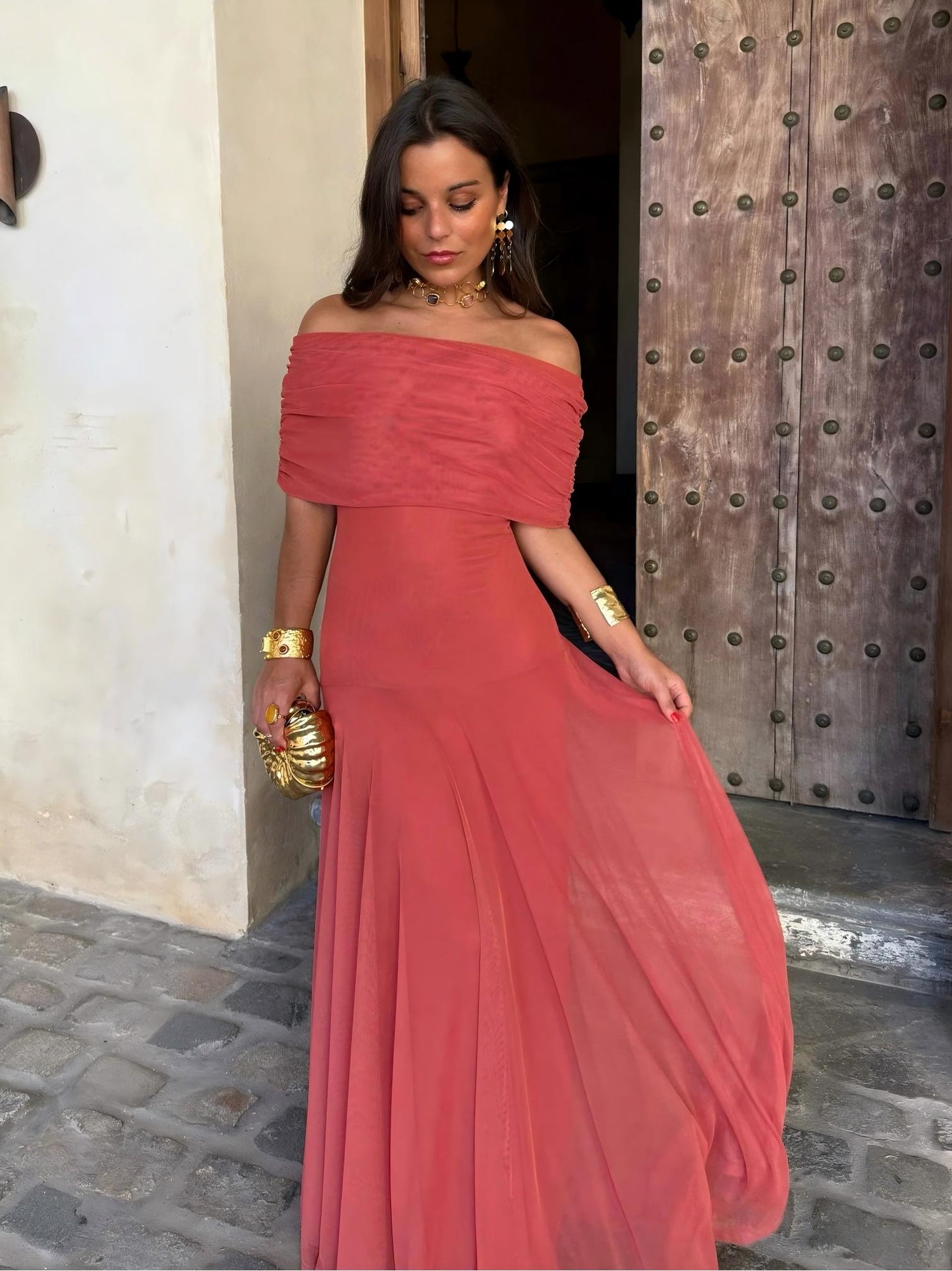 Alessia | Vestido fluido con escote bardot