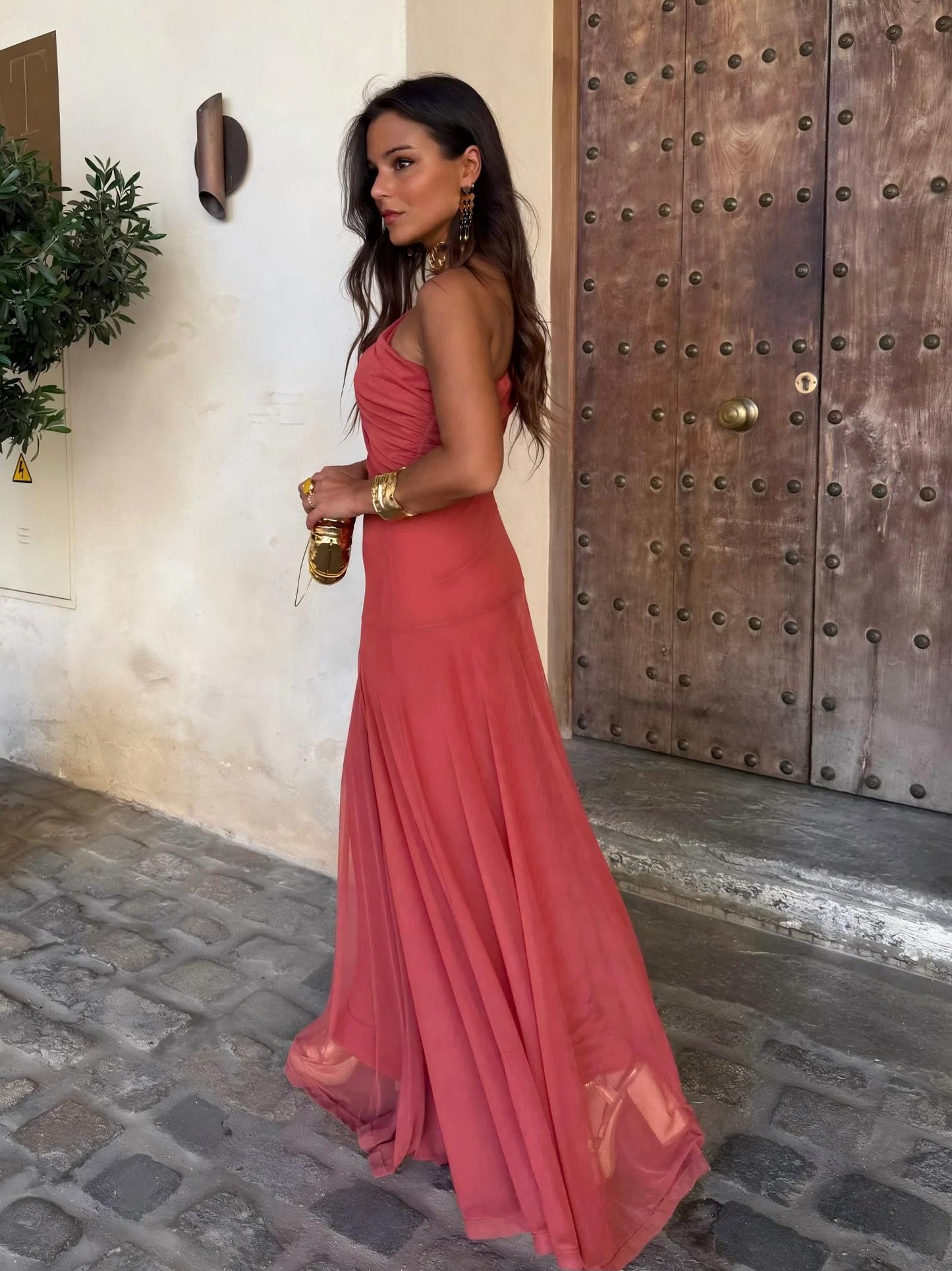 Alessia | Vestido fluido con escote bardot