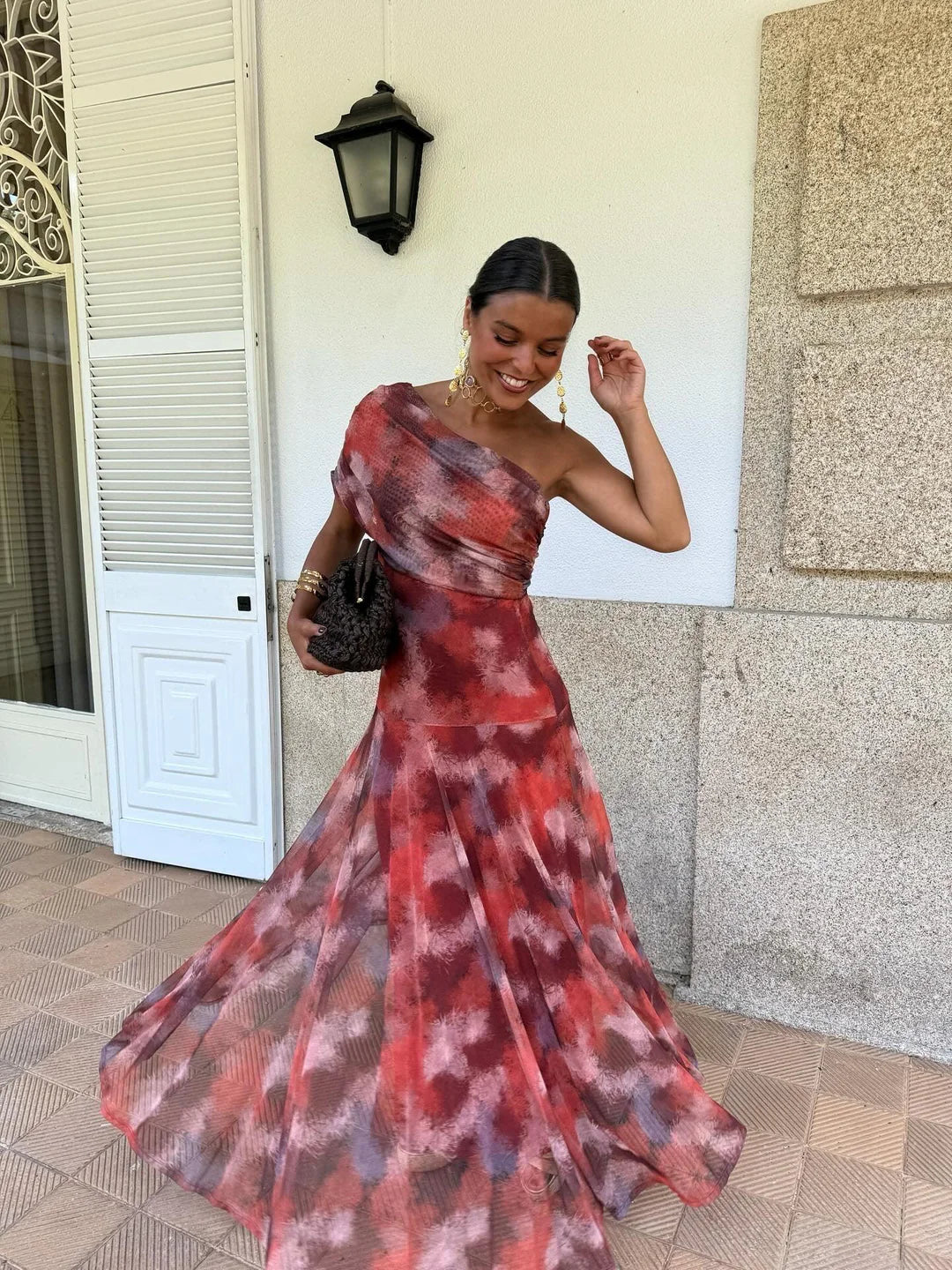 Alessia | Vestido fluido con escote bardot