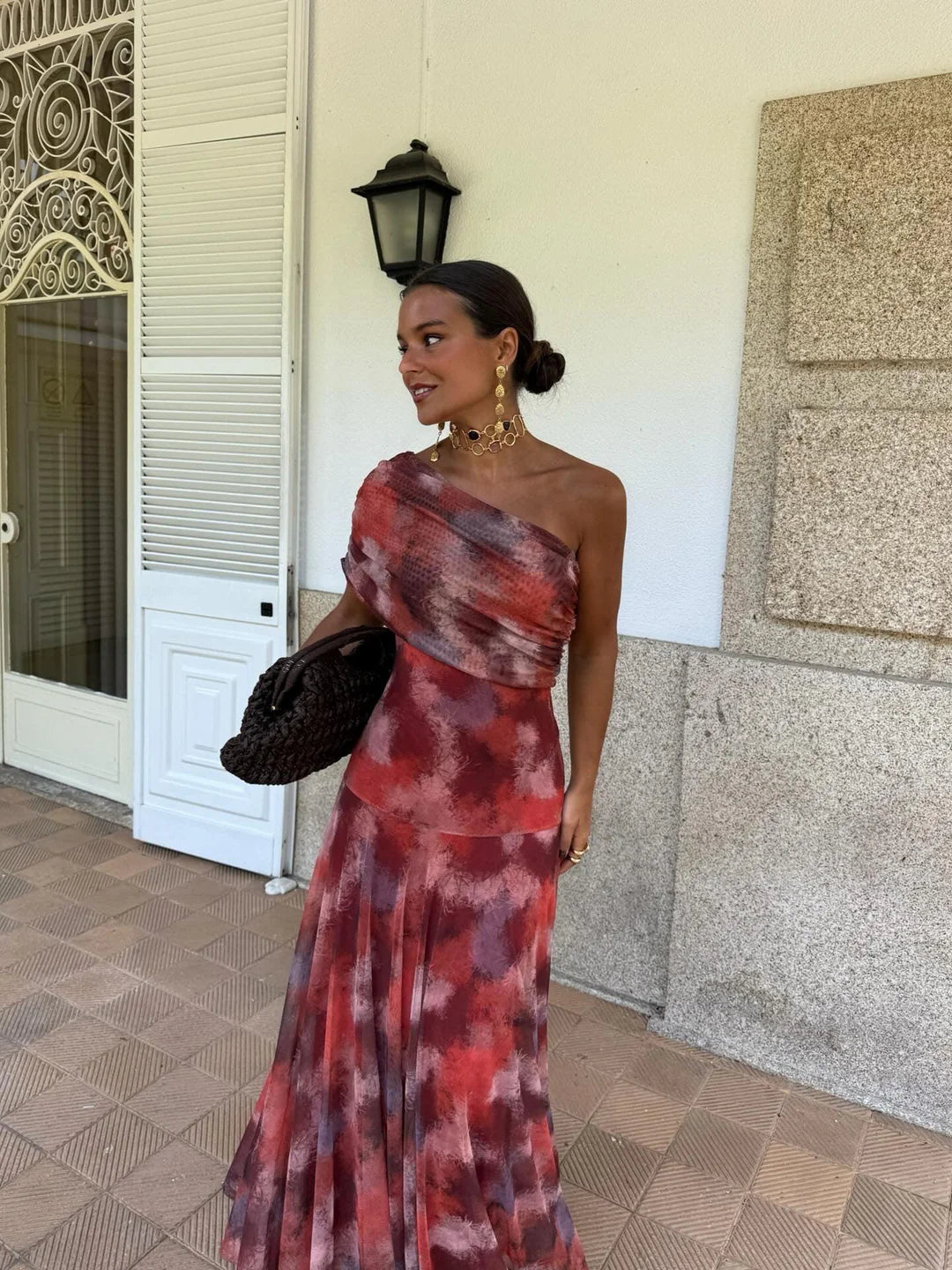 Alessia | Vestido fluido con escote bardot