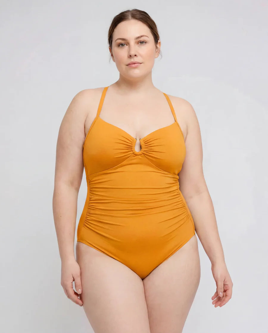 Traje de baño moldeador con anillo en U